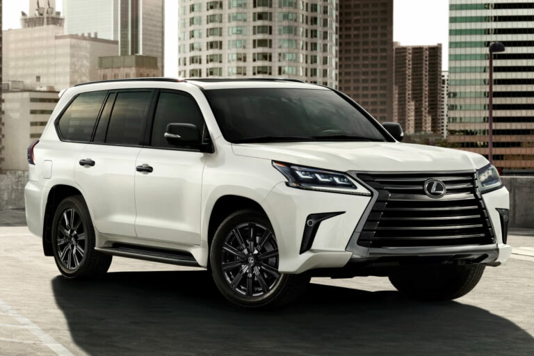 Lexus lx600 фото