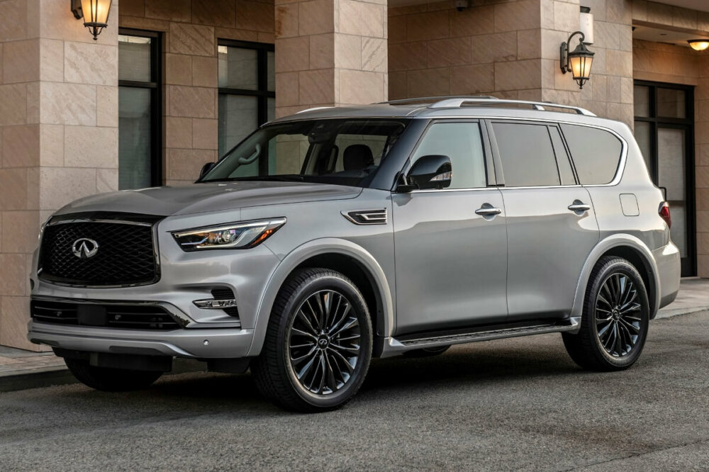 インフィニティ QX80