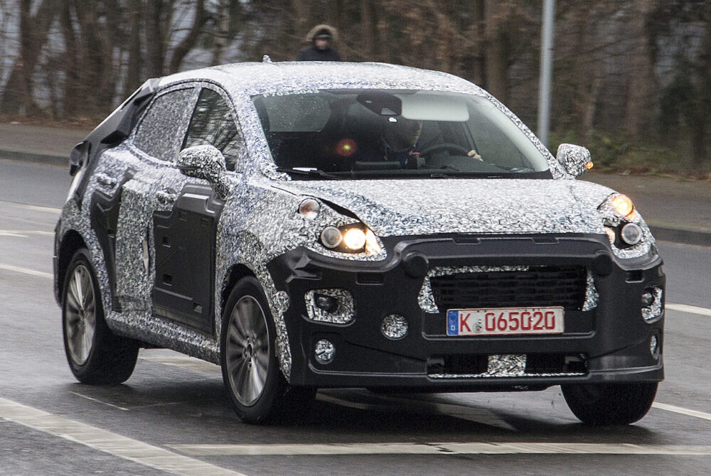 フォード フィエスタベースの新型クロスオーバーsuvをスクープ 車名は シティsuv Moby モビー