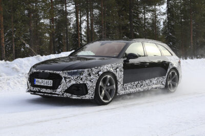 アウディ新型RS4アバントが早くも開発中?マイナーチェンジで2020年以降に登場か