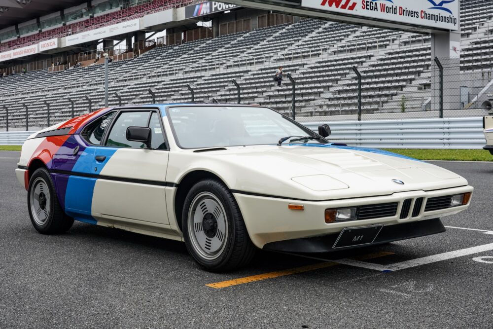 BMW M1 フロント サイド