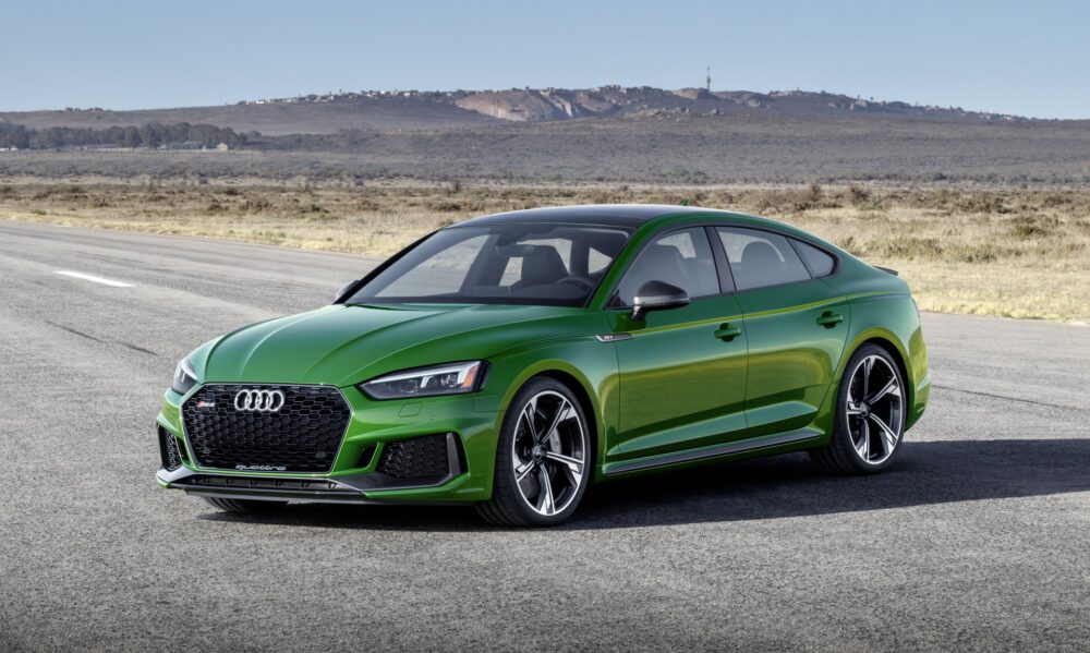 アウディ RS5 スポーツバック