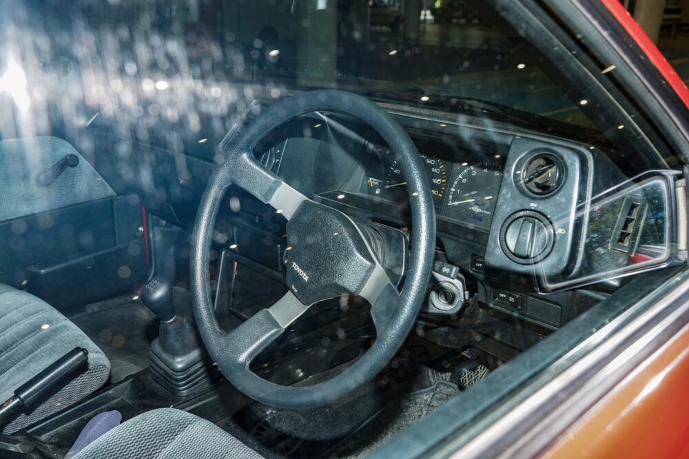 トヨタ カローラレビン ae86