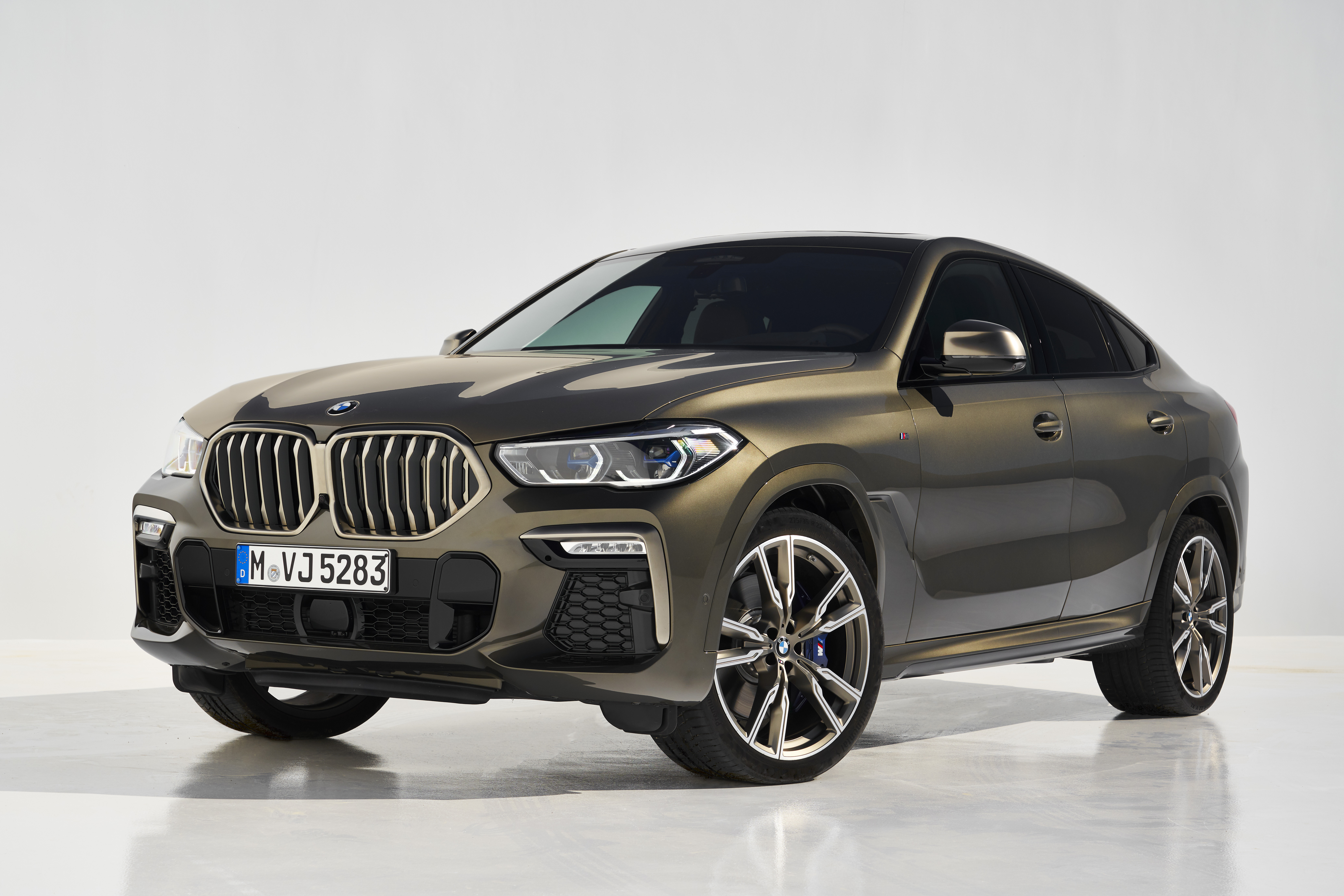 新型(3代目) BMW X6 2019年モデル
