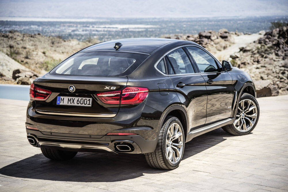 2代目 BMW X6 2014年モデル