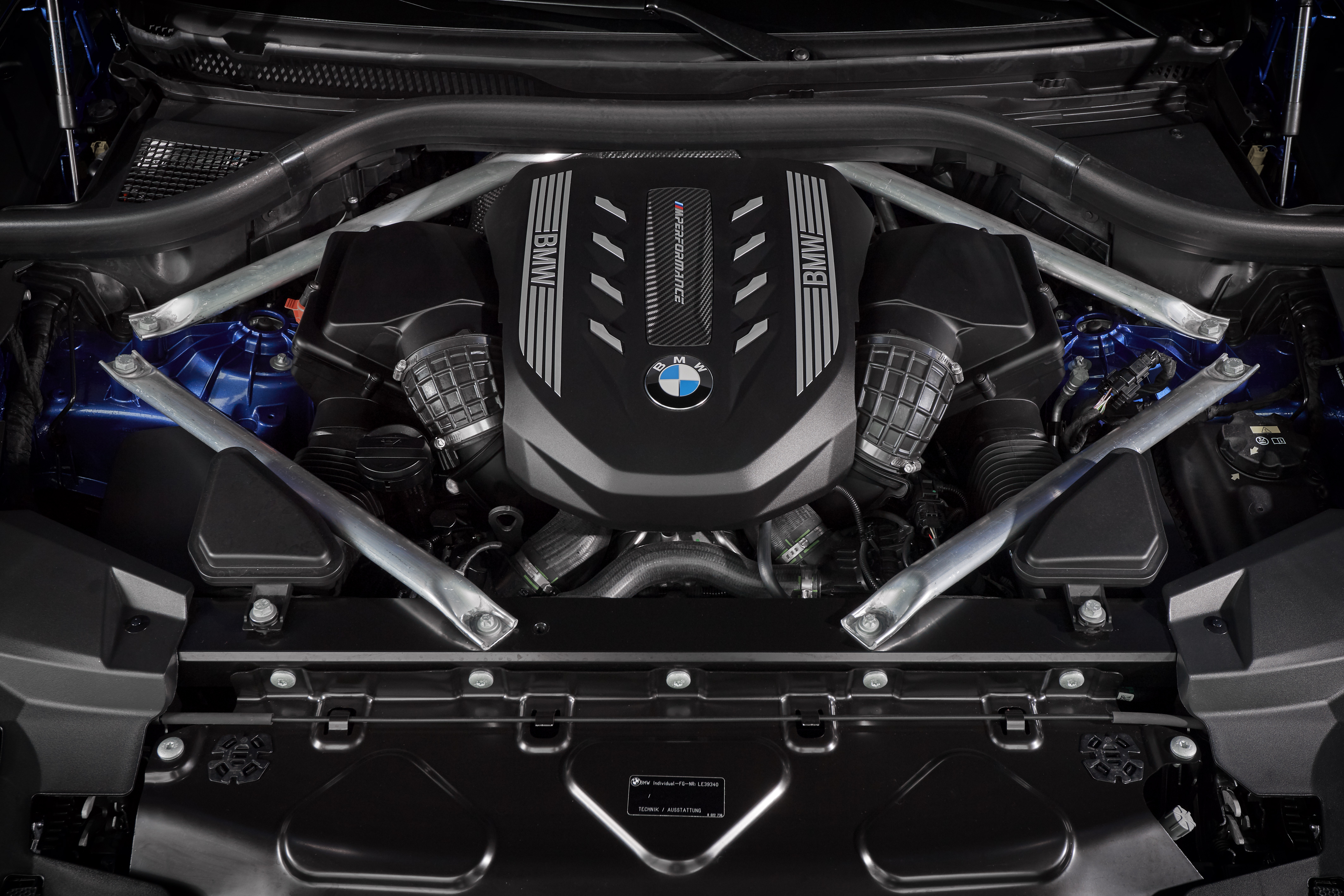 新型BMW X6 エンジン