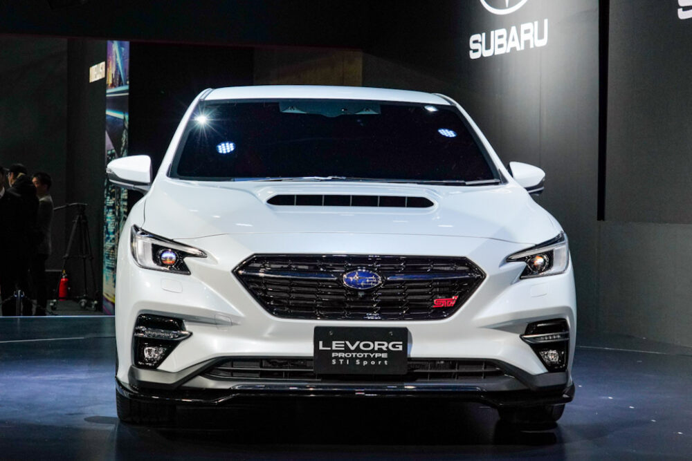 東京オートサロン2020にて初公開された、スバル新型レヴォーグプロトタイプ STIスポーツ