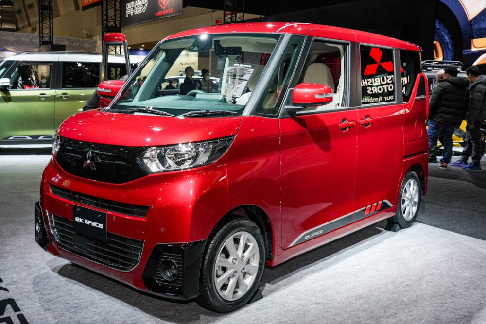 東京オートサロン2020に出展された三菱新型eKスペース