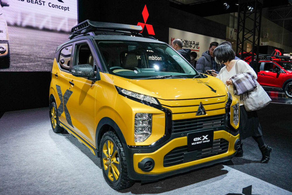 東京オートサロン2020に出展された三菱 eKクロス ワイルドビーストコンセプト