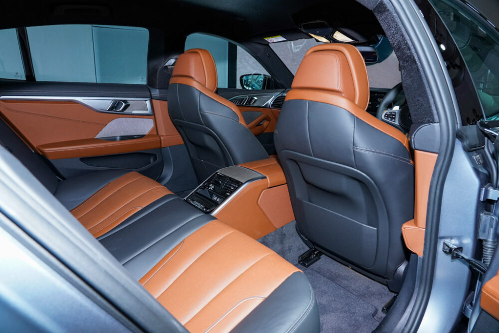 新型BMW 850i グラン クーペの内装