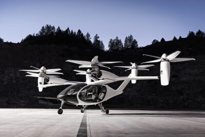【トヨタ】電動航空機を開発、生産!電動垂直離着陸機(eVTOL)で空のモビリティ実現へ