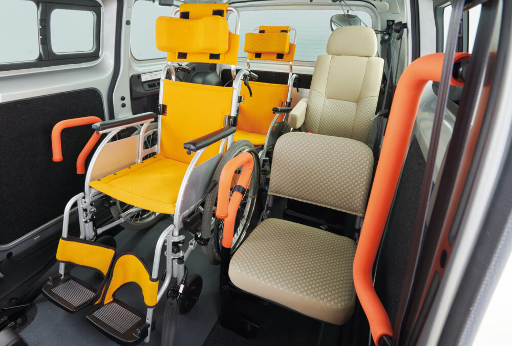 日産 NV200バネット チェアキャブ
