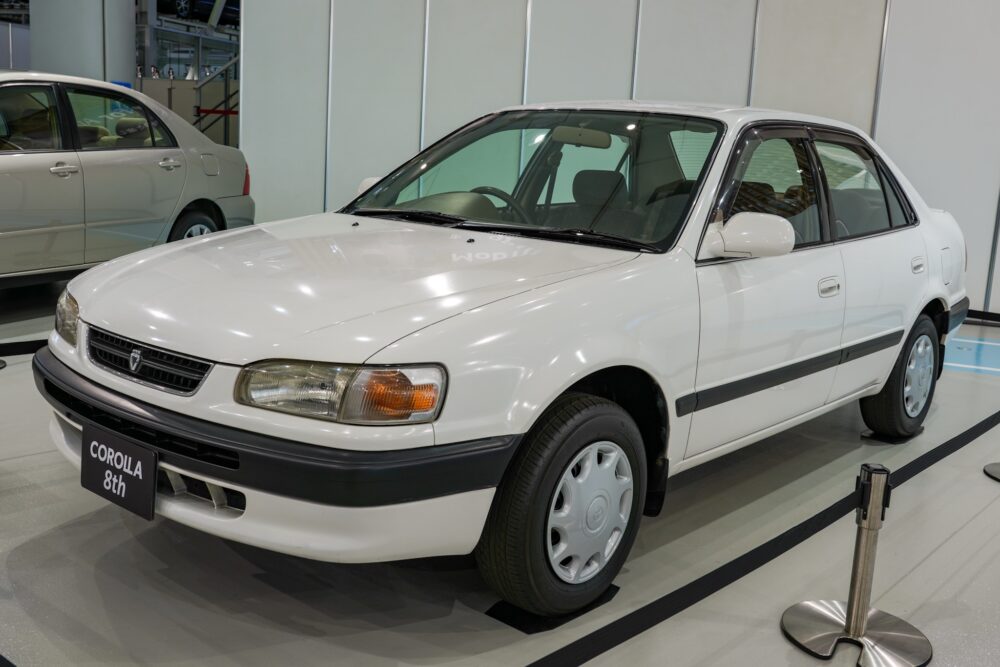 トヨタ カローラ 8代目 110系 フロントサイド