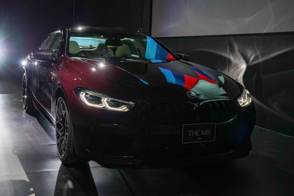 新型BMW M8 グラン クーペのフロントマスク