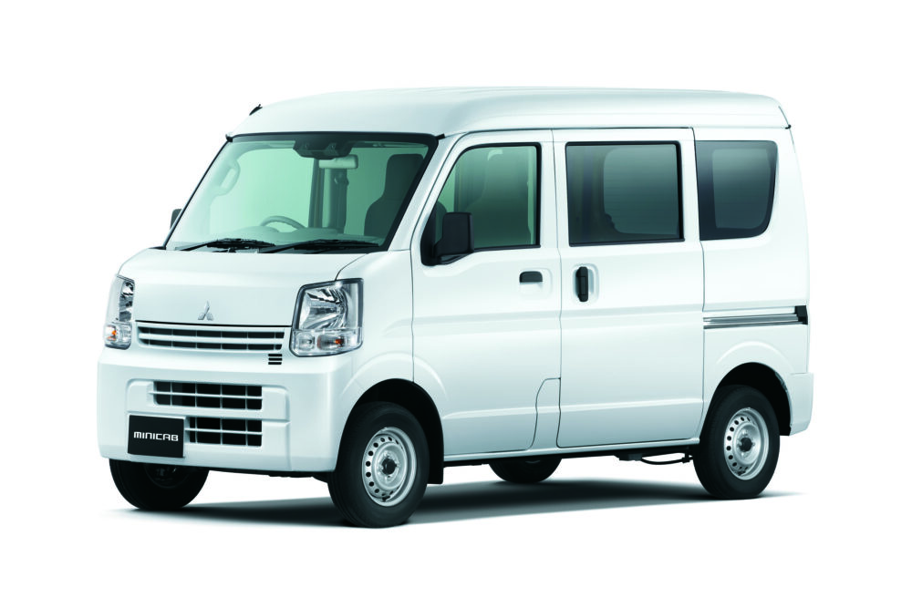 現行モデル発売年月日:2015年3月6日
新車価格:99万~160万円
画像は、G