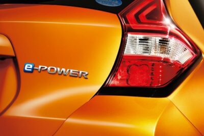e-POWERの仕組みとは?EV・ハイブリッドとの違いや燃費など