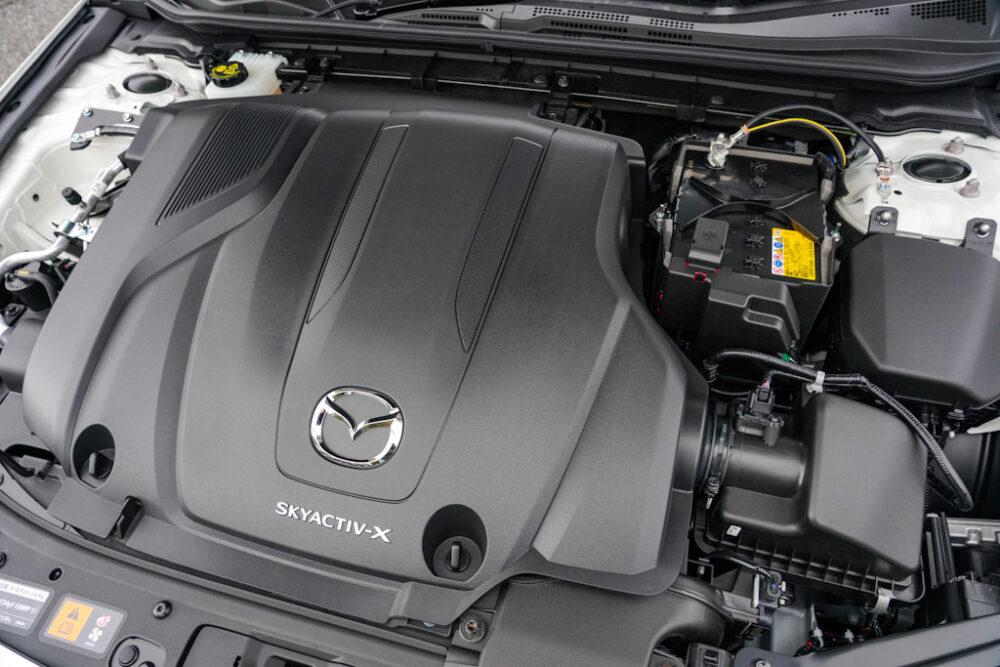 MAZDA SKYACTIV-X エンジン