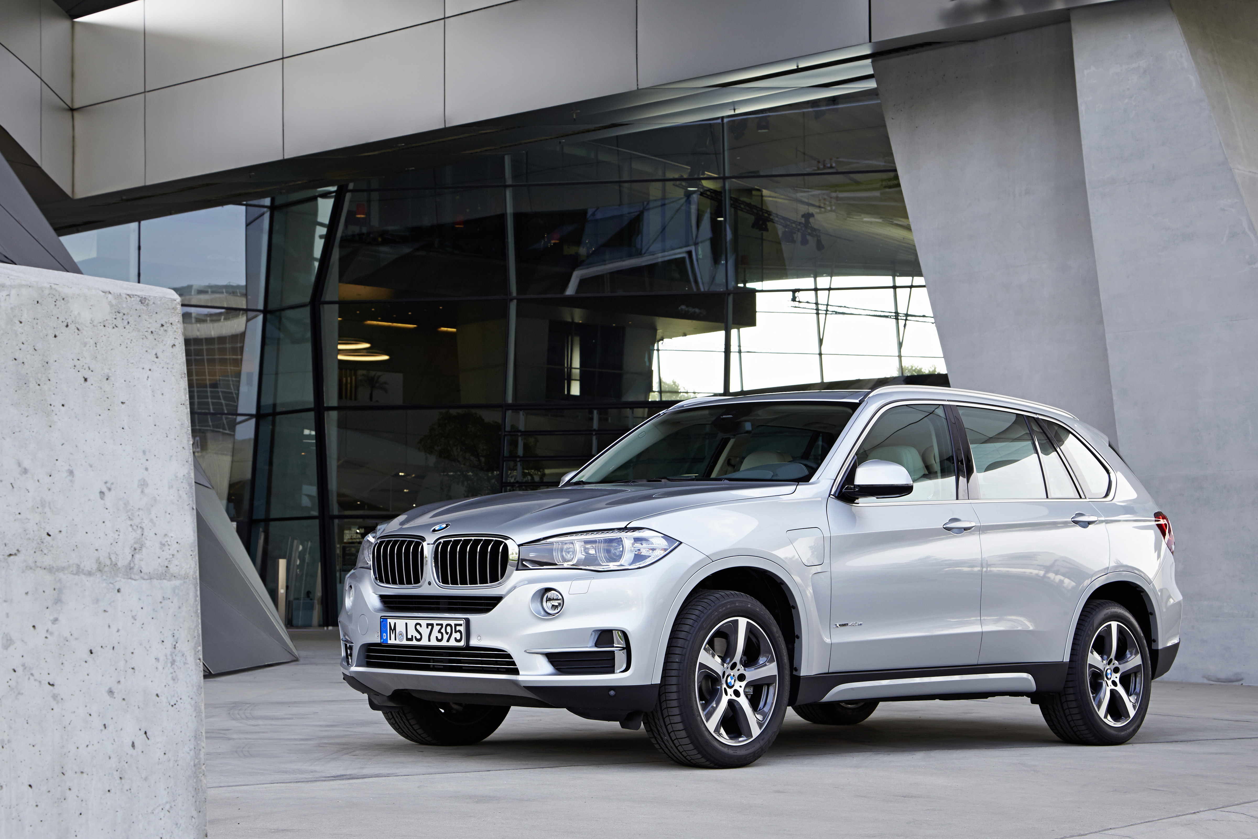 BMW X5 M標準仕様