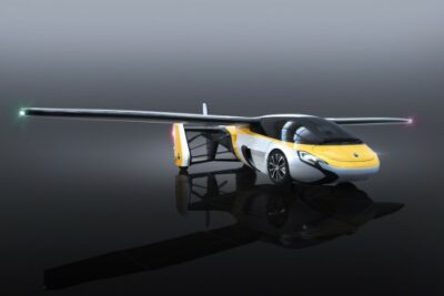 空飛ぶ車「Aero Mobil(エアロモービル)」がついに市販化!価格や日本発売日は?