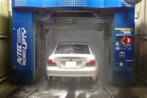 洗車機の選び方と使い方のコツ 洗車キズを防ぐおすすめの洗車方法 Moby モビー
