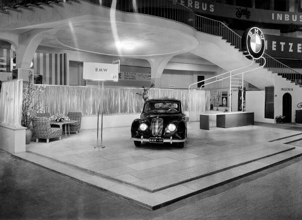 BMW 501 フロント
