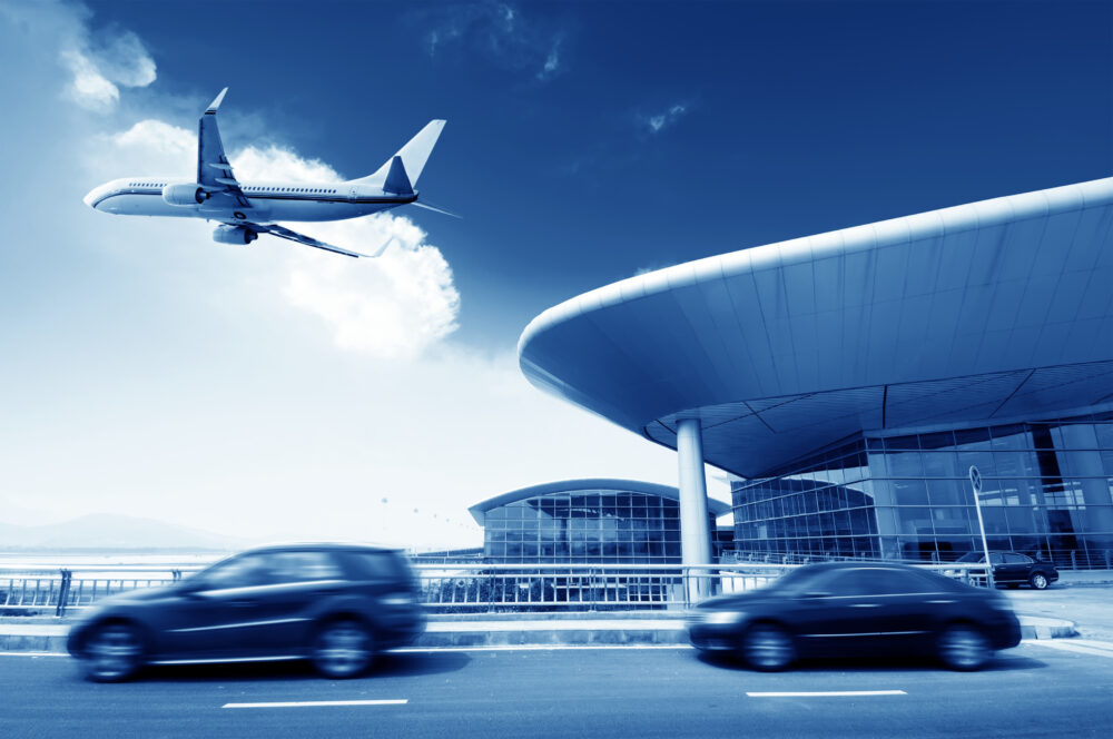 飛行機と車