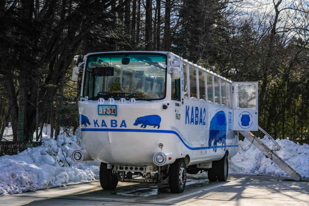 水陸両用バス「KABA」号