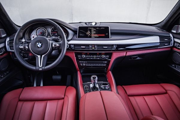 BMW X5 M インパネ