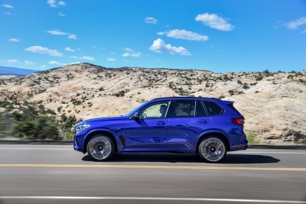 新型BMW X5 M コンペティション