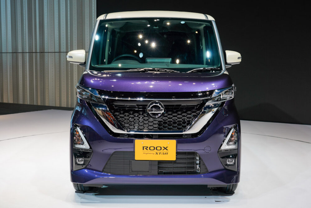 新型日産ルークス ハイウェイスター フロント