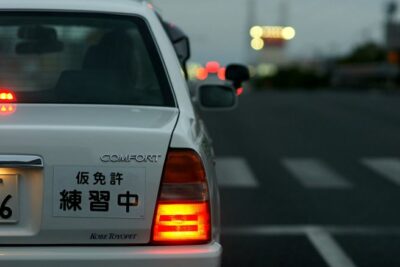 免許は最短何日で取れる?1ヶ月以内で取る方法や土日のみでの最短日数を紹介
