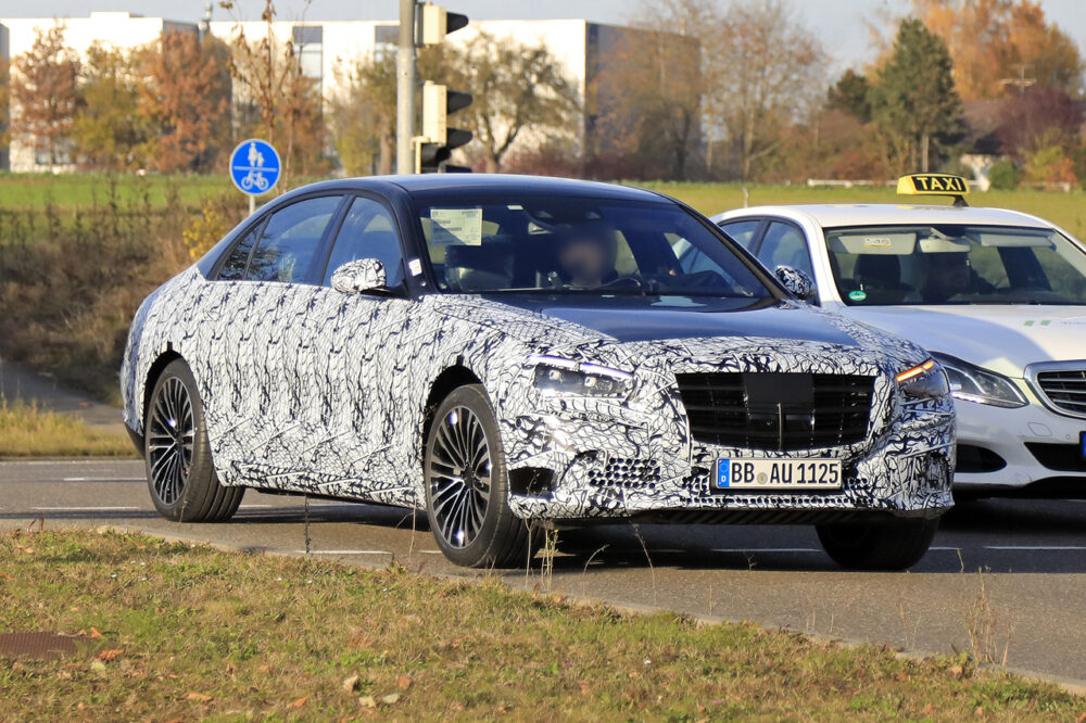 2019年12月にスクープされた次期新型メルセデス・ベンツ Sクラス