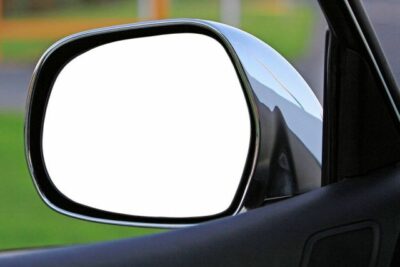車のドアミラー(サイドミラー)を当て逃げされた時にするべき対応4選!
