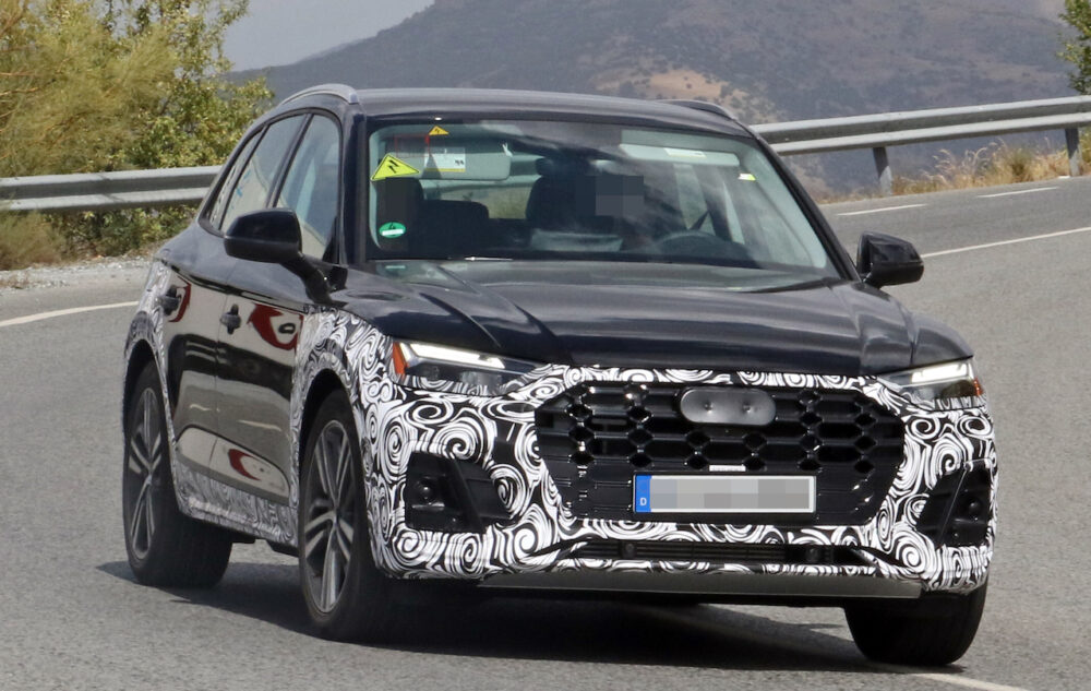 アウディ Q5