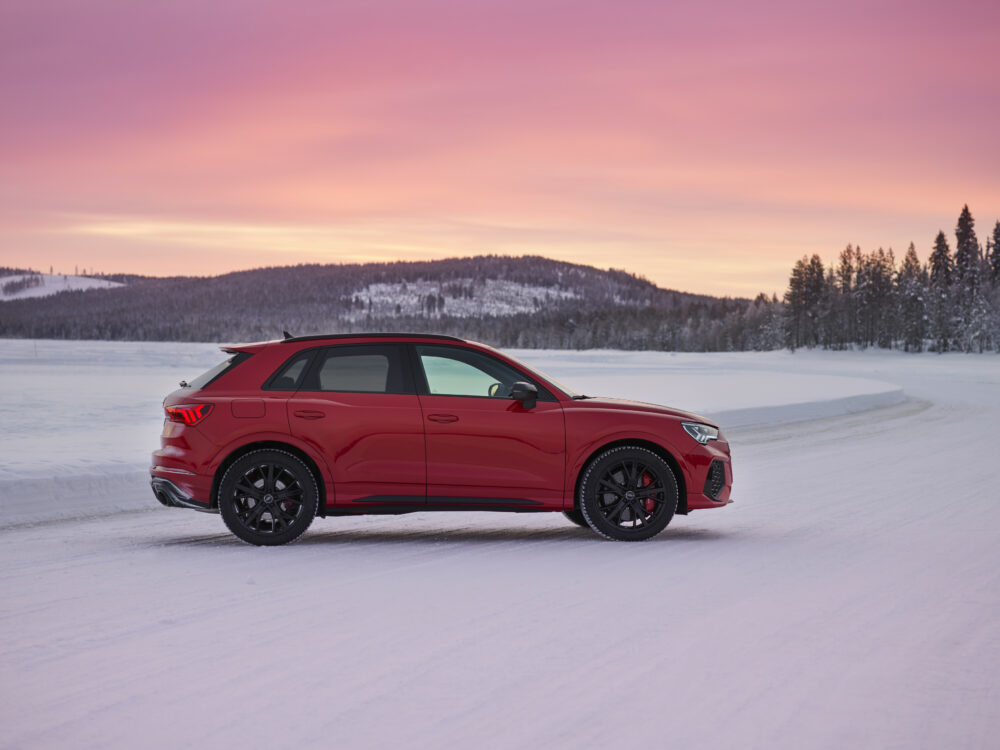 アウディ RS Q3