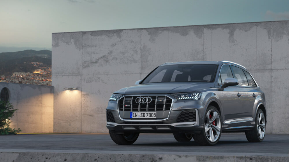 アウディ SQ7 TDI