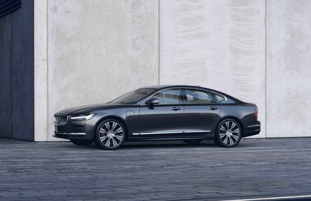 新型ボルボ S90