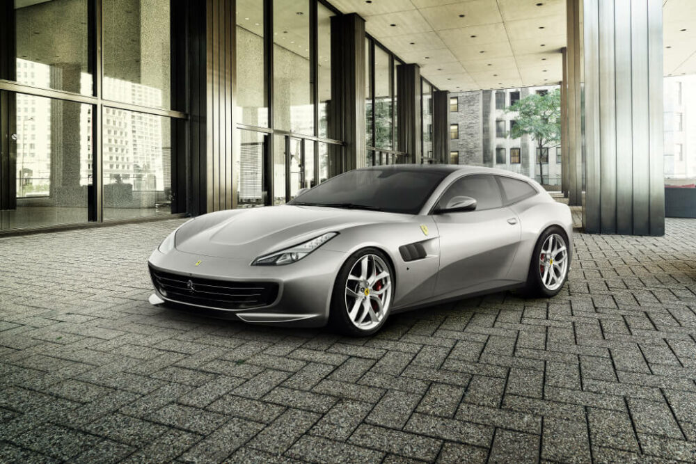 フェラーリ GTC4 ルッソ T