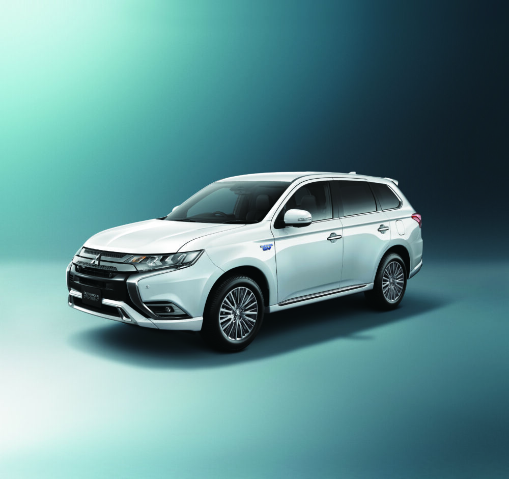 三菱・アウトランダー PHEV 現行モデル