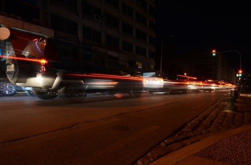 夜間の道路