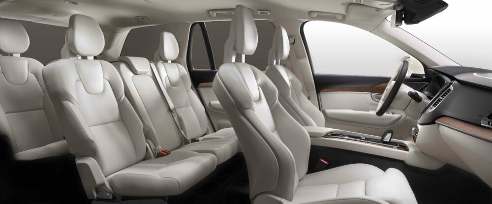 ボルボ XC90 B5 AWD インテリア