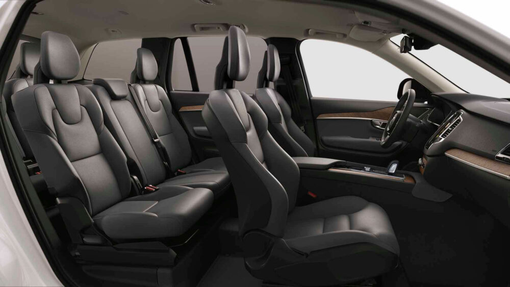 ボルボ XC90 B5 AWD インテリア