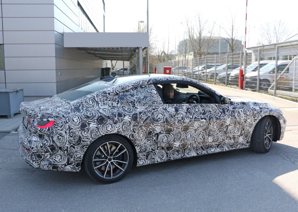 次期新型BMW 4シリーズ プロトタイプ サイド・リア