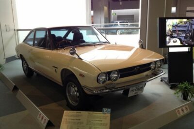 いすゞ117クーペの歴史と現在の中古車価格は?【日本の名車】