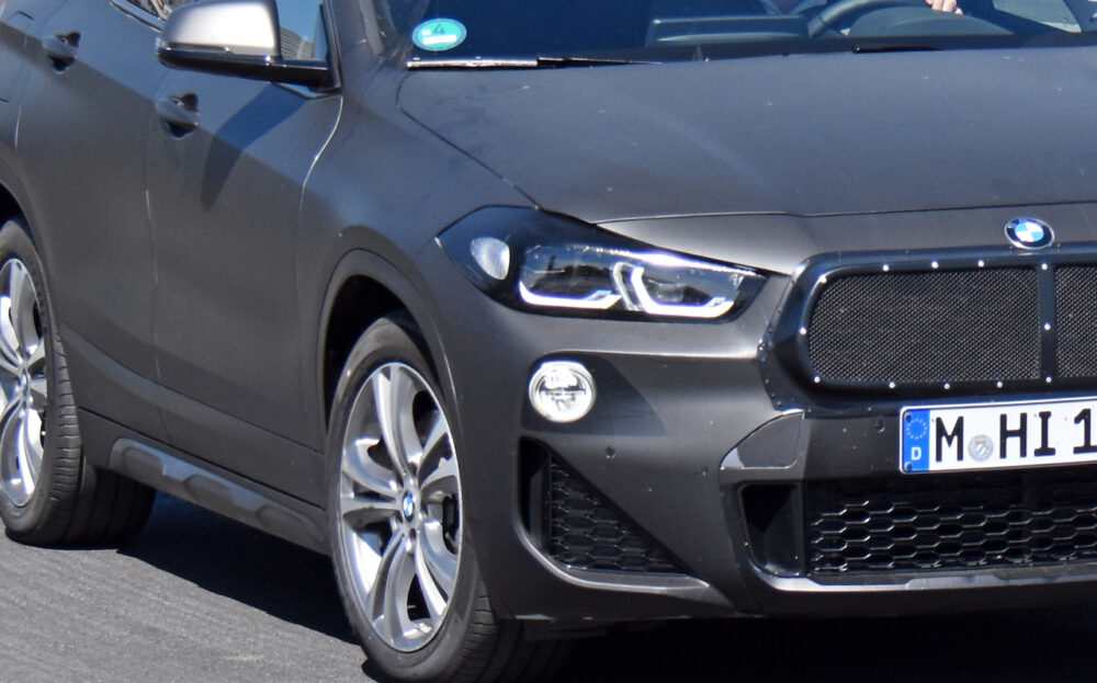 改良新型BMW X2 テスト車両 スパイショット
フロントマスク拡大