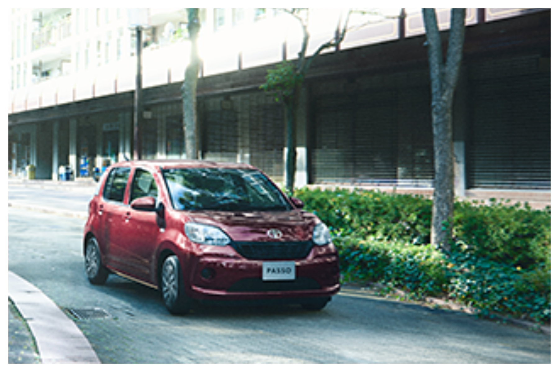 コンパクトカー徹底比較 トヨタ パッソvs日産 マーチ ライバル車対決 Moby モビー