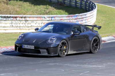 次期新型ポルシェ911 GT3をスクープ!プロトタイプは市販型に近づく