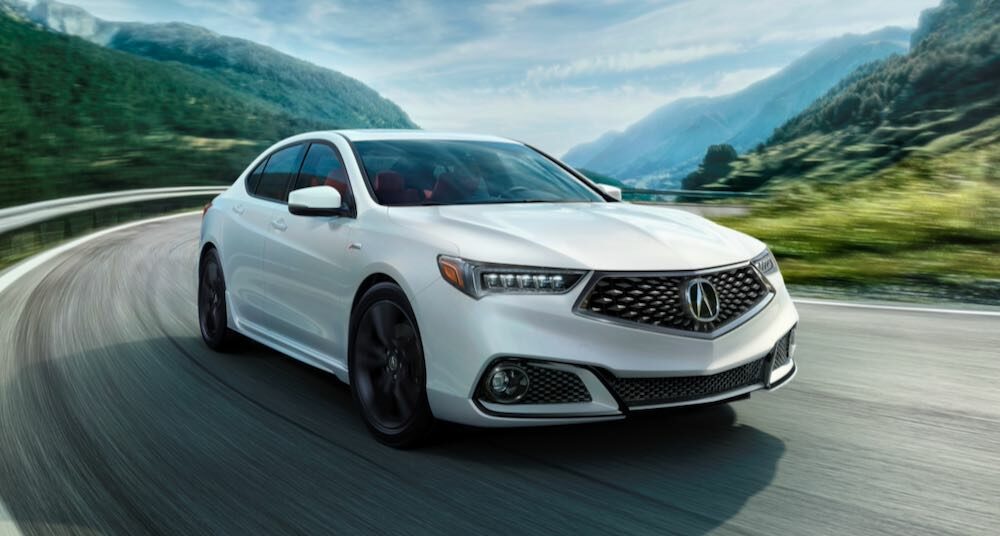 アキュラ TLX 2020年型
フロントとボディサイド