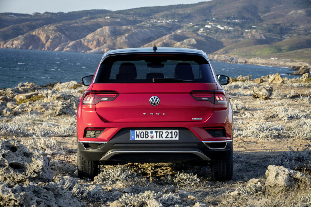 新型フォルクスワーゲン T-Roc
リア