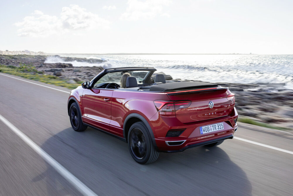新型フォルクスワーゲン T-Roc カブリオレのリア
